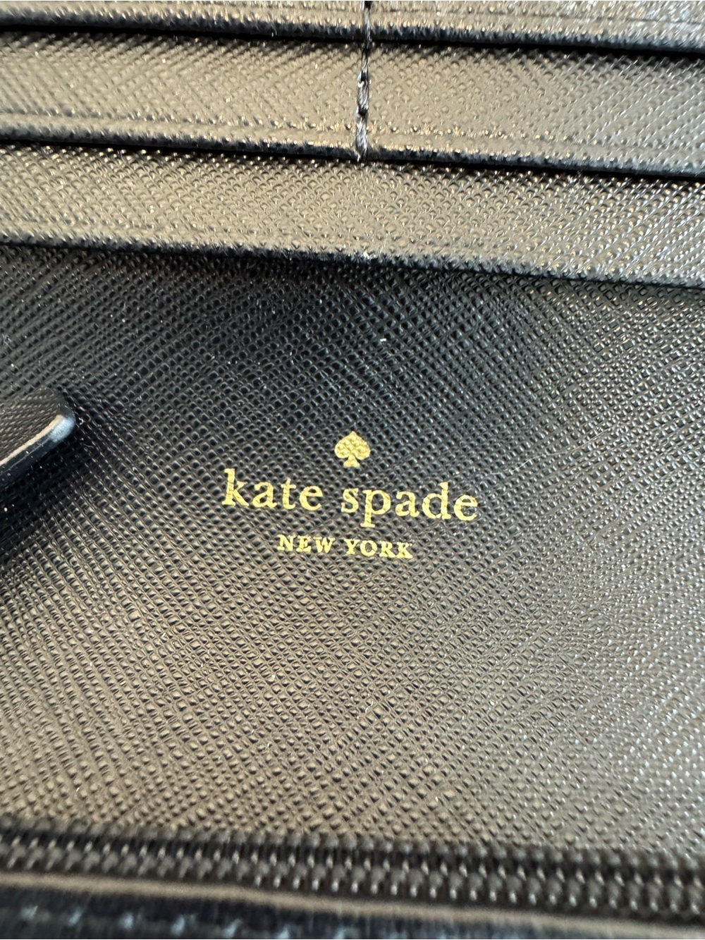Kate Spade Baldwin Street Nisha Leather Bow Wallet EUC - Picture 4 of 9